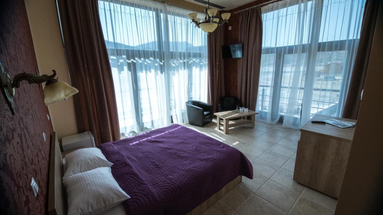 Affittacamere Melba 3 Flori Cazanele Dunarii *